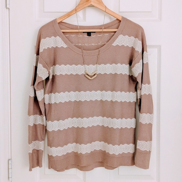 American Eagle Outfitters Sweaters - American Eagle Dusty Pink Sweater